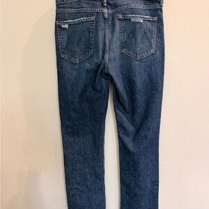 Women’s Jeans. MOTHER The Rascal blue jeans.